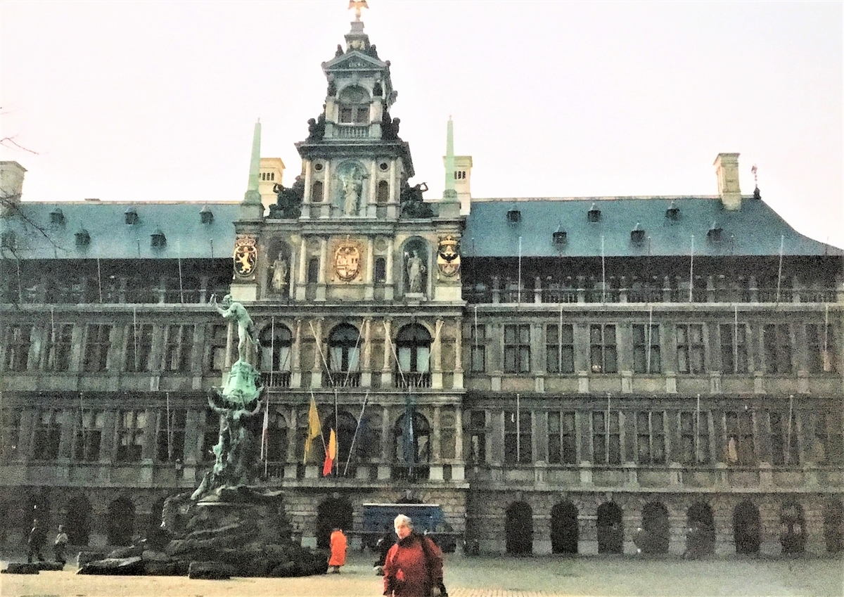 Antwerp city hall