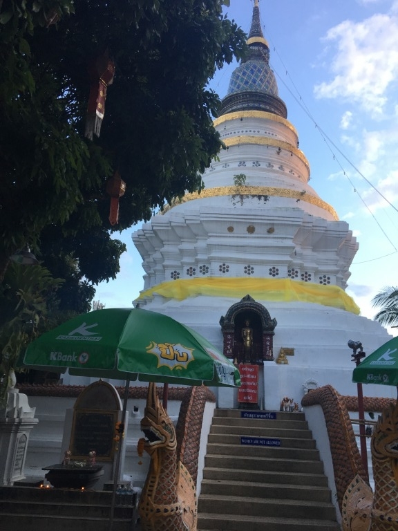 leaning pagoda